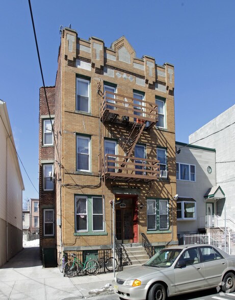 209 New York Ave, Jersey City, NJ for sale - Building Photo - Image 2 of 2