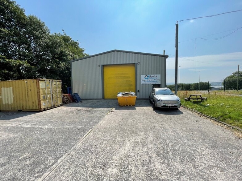 Cunliffe Rd, Blackburn for lease - Building Photo - Image 2 of 3