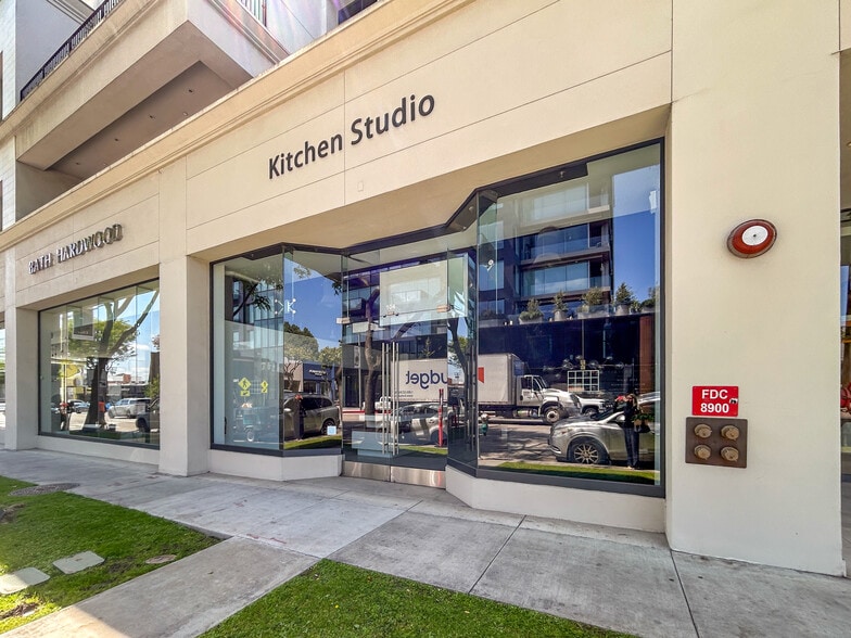 8900-8920 Beverly Blvd, West Hollywood, CA à louer - Photo du bâtiment - Image 3 de 5