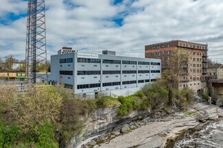 Plus de détails pour 137 Main Ave, Watertown, NY - Industriel à louer