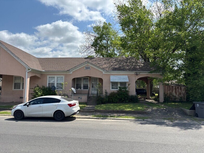 415-417 Morrison Ave, Hot Springs, AR à vendre - Photo du bâtiment - Image 3 de 12