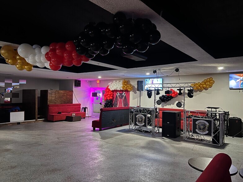 1134 Lee St, Zanesville, OH à vendre - Photo du bâtiment - Image 2 de 8