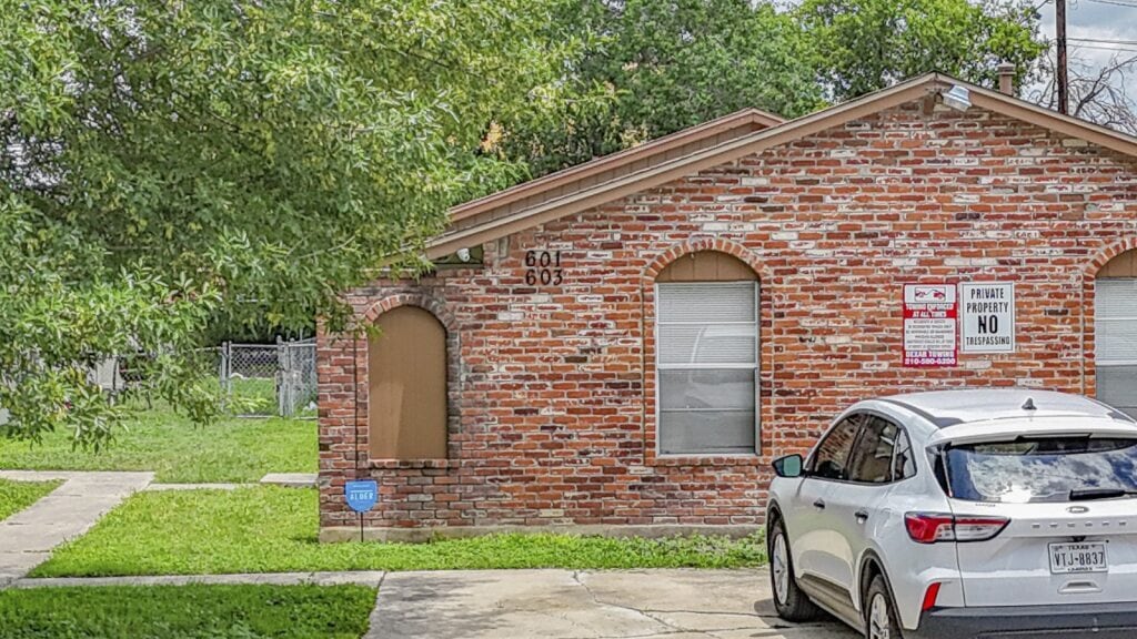 601-641 Tarasco St, San Antonio, TX for sale Building Photo- Image 1 of 1