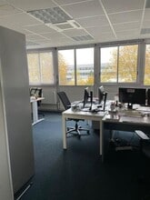 Flex in Trappes for sale Interior Photo- Image 2 of 4