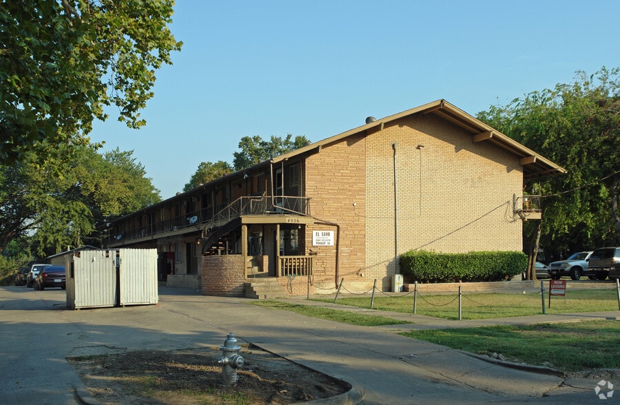 4535 Reiger Ave, Dallas, TX à vendre - Photo du bâtiment - Image 2 de 2