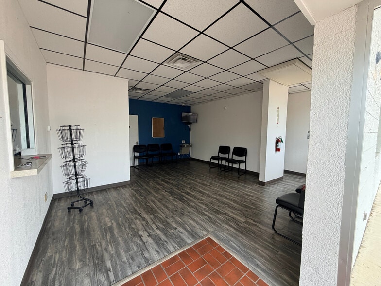 1139 N Main St, Muskogee, OK à louer - Photo du bâtiment - Image 3 de 21