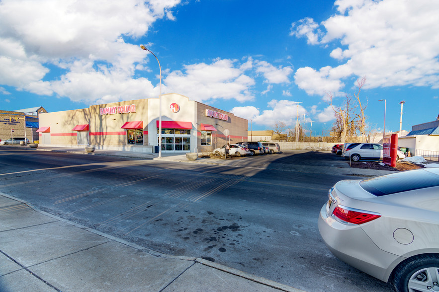 909 Jefferson Ave, Buffalo, NY for sale - Building Photo - Image 1 of 1