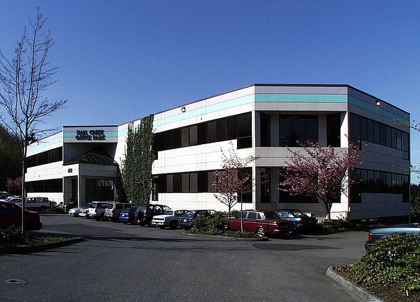 6912 220th St SW, Mountlake Terrace, WA for lease - Building Photo - Image 3 of 13
