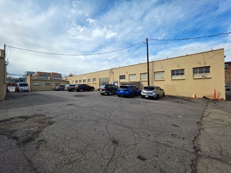 2030 N Clay St, Denver, CO for lease - Building Photo - Image 3 of 33