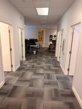 12401 Brantley Commons Ct, Fort Myers, FL for lease Interior Photo- Image 2 of 9
