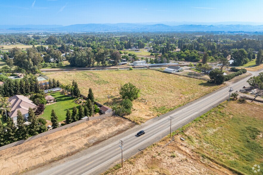 10368 E Shaw Ave, Clovis, CA à vendre - Aérien - Image 3 de 21