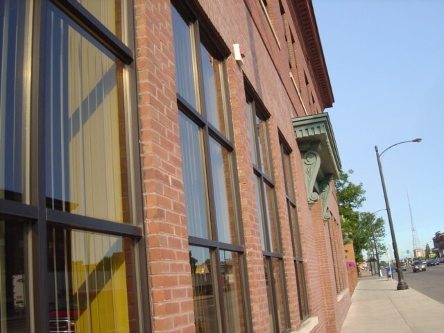 2324 University Ave W, Saint Paul, MN à louer - Photo du bâtiment - Image 2 de 16