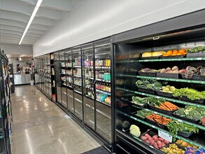 13400 S Highway 101, Hopland, CA à louer Photo intérieure- Image 2 de 10