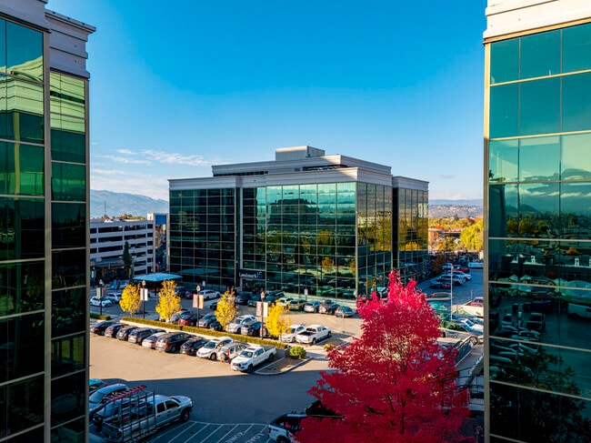 More details for 1620 Dickson Ave, Kelowna, BC - Office for Lease