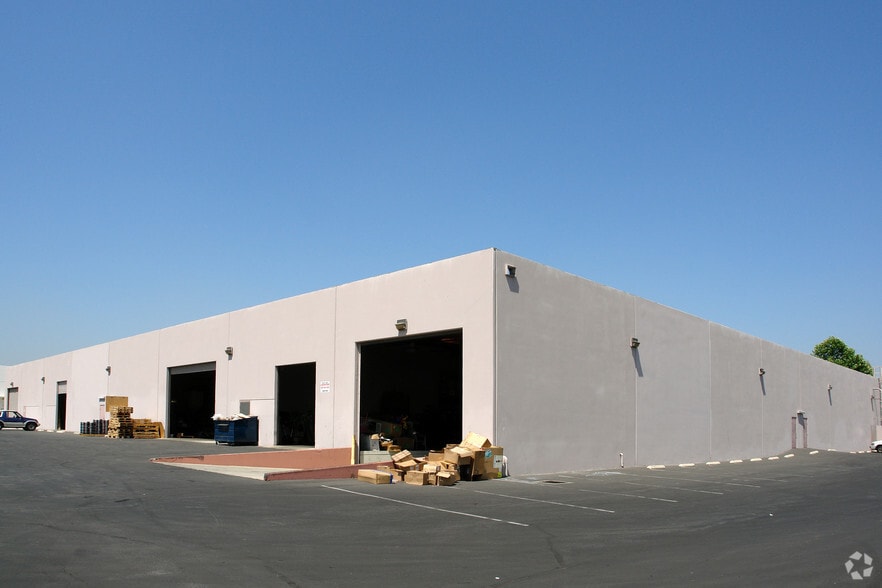 10707-10719 Fulton Wells Rd, Santa Fe Springs, CA for lease - Building Photo - Image 2 of 7