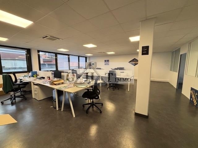 Bureau dans Ivry-sur-Seine à louer - Photo intérieure - Image 3 de 4