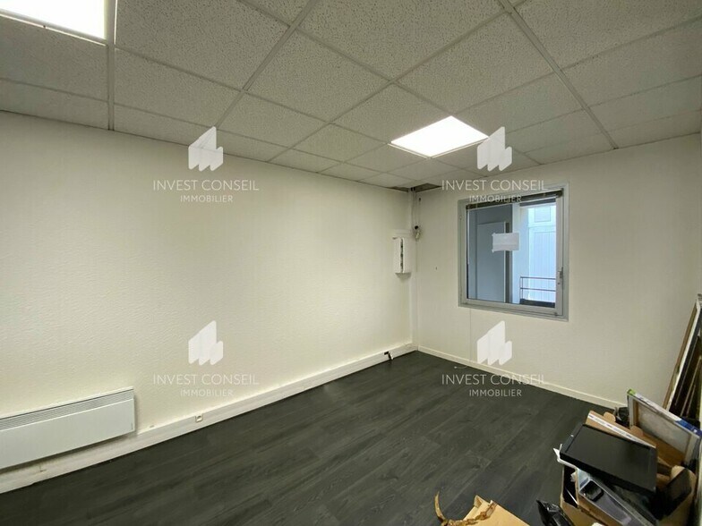 Office in Herblay-sur-Seine for lease - Interior Photo - Image 3 of 9