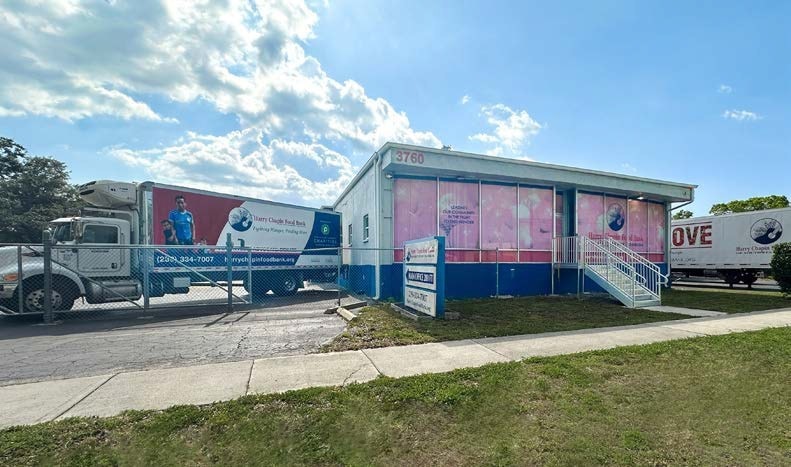3760 Fowler St, Fort Myers, FL for lease - Building Photo - Image 2 of 7