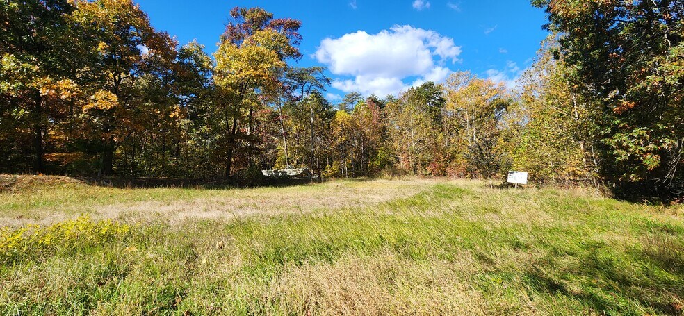 2600 John A Thompson rd, Temple Hills, MD à vendre - Photo du bâtiment - Image 3 de 5