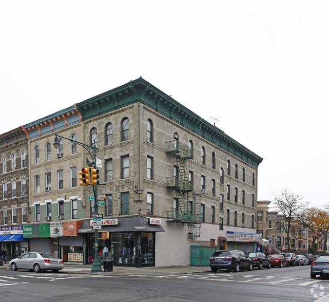 5902 5th Ave, Brooklyn, NY à vendre - Photo principale - Image 1 de 1