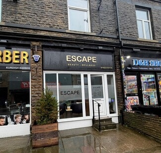 Plus de détails pour 74-76 Huddersfield Rd, Elland - Commerce de détail à louer