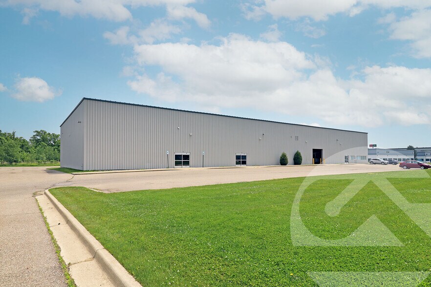 4200 Pier North Blvd, Flint, MI à vendre - Photo du bâtiment - Image 1 de 1