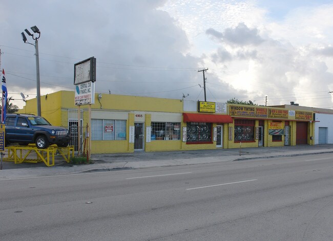 More details for 4135-4175 E 8th Ave, Hialeah, FL - Office/Retail, Retail for Lease
