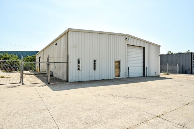More details for 412 Glade Ave, Oklahoma City, OK - Flex for Lease