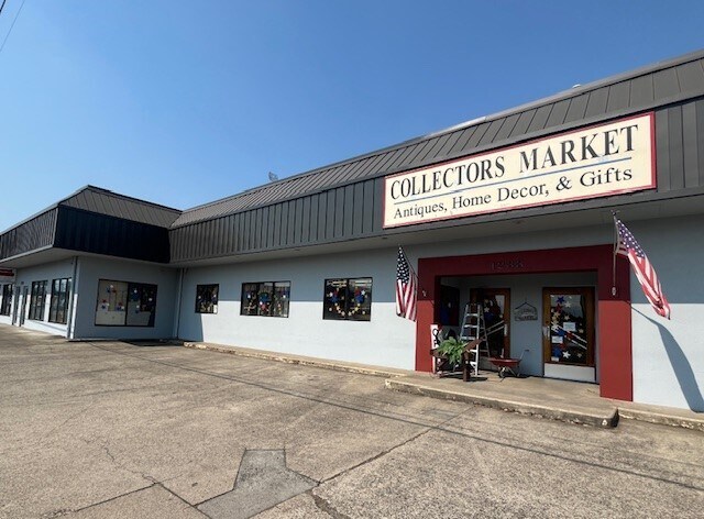 1211-1233 Court St, Medford, OR à louer - Photo du bâtiment - Image 3 de 5