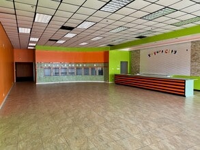 1951-1999 Barataria Blvd, Marrero, LA à louer Photo du bâtiment- Image 1 de 1