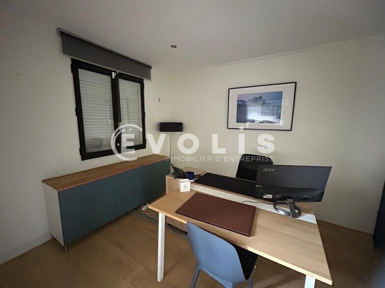 Office in Merignac for sale - Interior Photo - Image 3 of 9