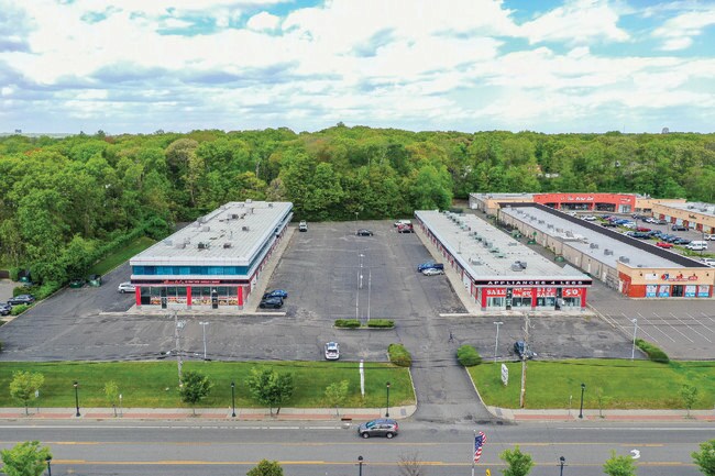 More details for 1055 Portion Rd, Farmingville, NY - Retail for Sale