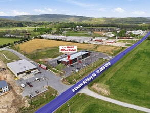 2355 Center St, Fayetteville, AR à louer Photo intérieure- Image 2 de 14