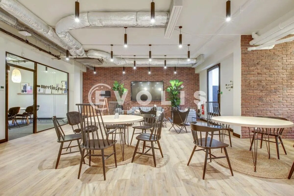 Office in Boulogne-Billancourt for lease Building Photo- Image 1 of 6