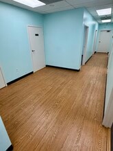 9940 Currie Davis Dr, Tampa, FL for lease Interior Photo- Image 2 of 12