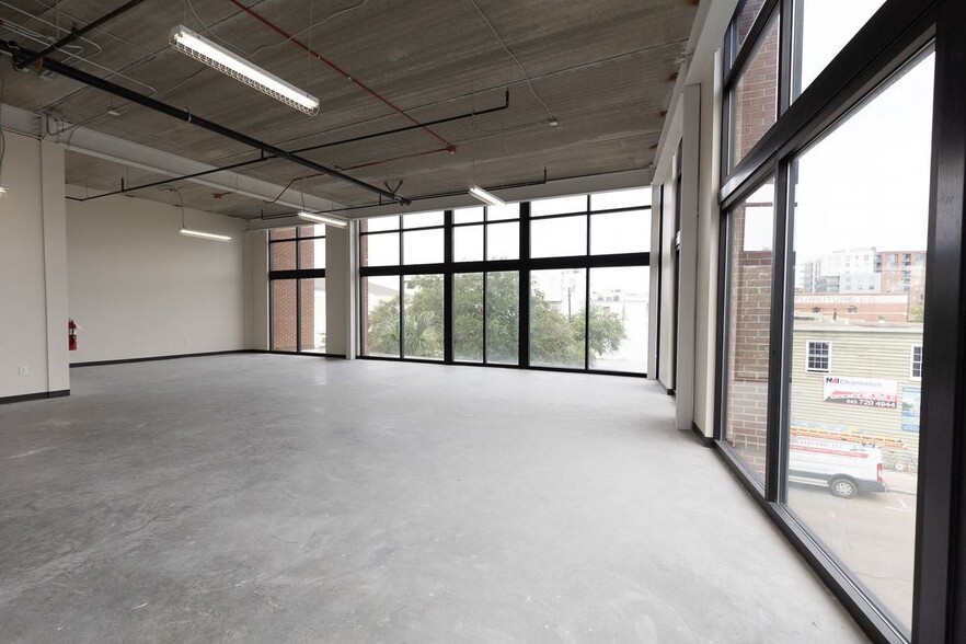 83 Mary St, Charleston, SC for lease - Building Photo - Image 2 of 8