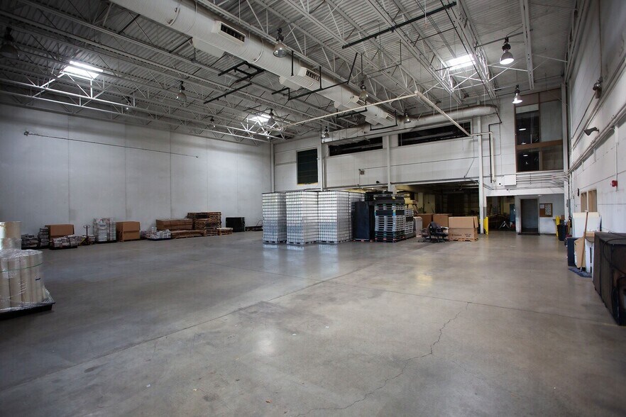 114 N 4th St, Yakima, WA à vendre - Photo du bâtiment - Image 3 de 8