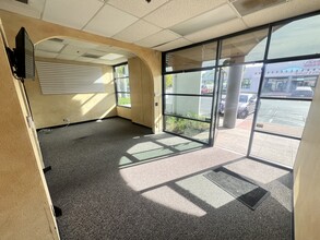 29851 Aventura, Rancho Santa Margarita, CA à louer Photo intérieure- Image 2 de 9