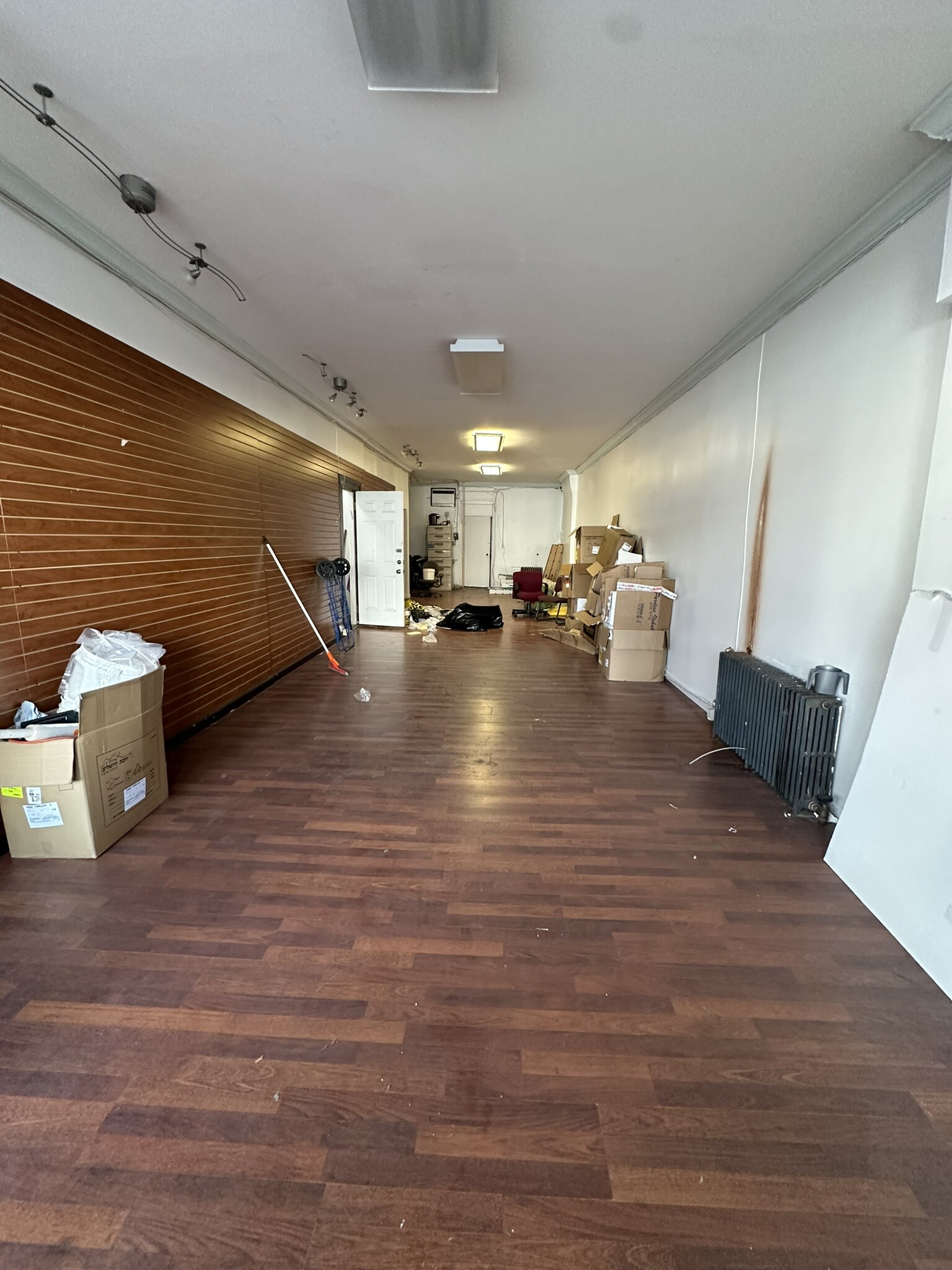 1632 Coney Island Ave, Brooklyn, NY à louer Photo intérieure- Image 1 de 2