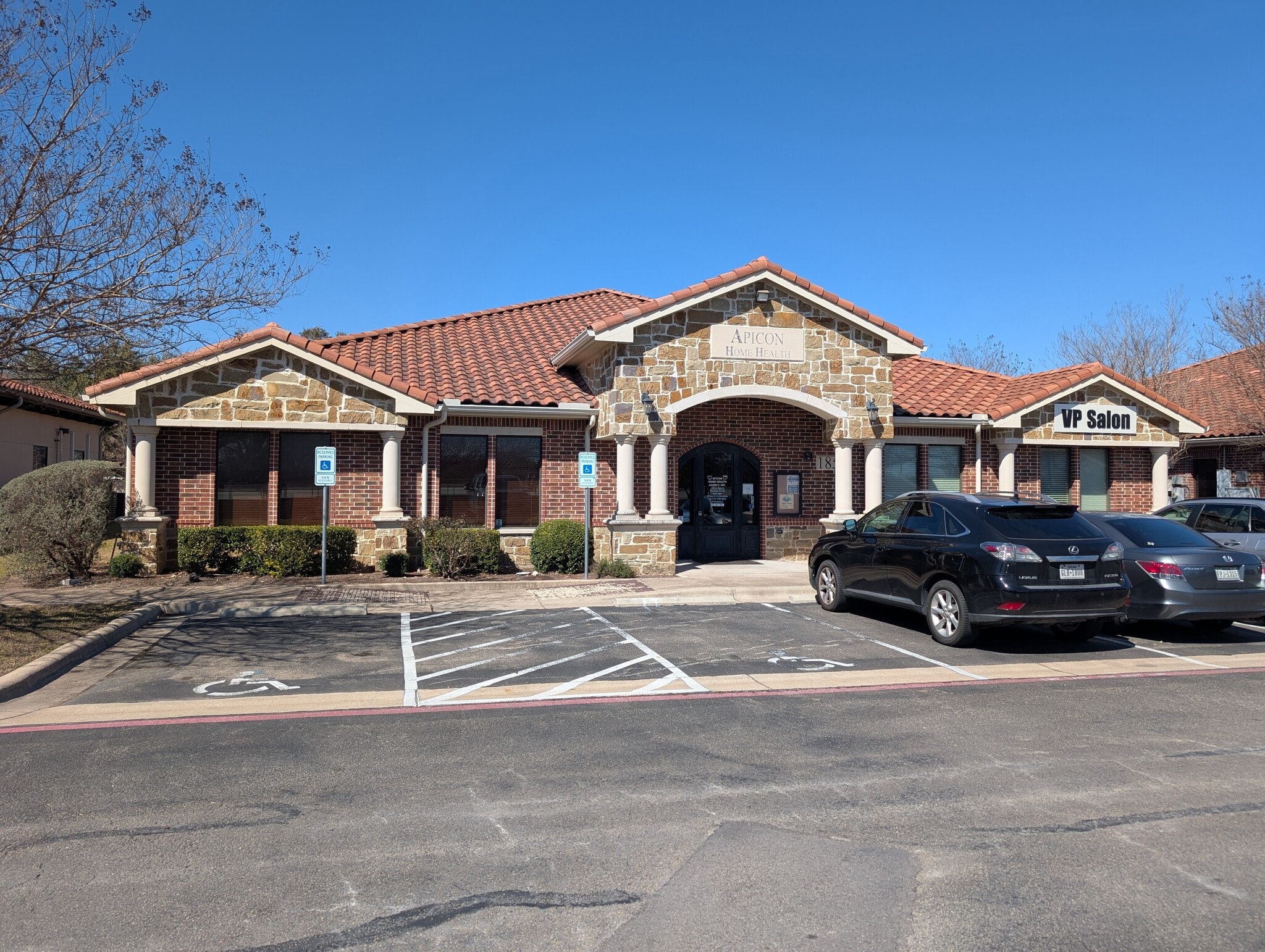 1850 Round Rock Ave, Round Rock, TX for lease Primary Photo- Image 1 of 17