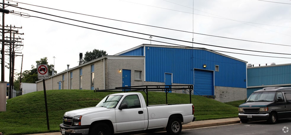 2630 Georgetown Rd, Baltimore, MD for lease - Primary Photo - Image 1 of 5