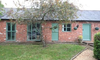 Plus de détails pour 2 Clarendon Ct, Stockbridge - Bureau à louer