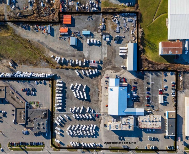 683 Gardiners Rd, Kingston, ON à louer - Aérien - Image 2 de 2