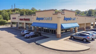 Plus de détails pour 1384 Atwood Ave, Johnston, RI - Commerce de détail à louer