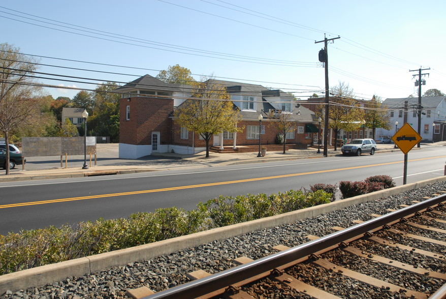 7207 Baltimore Annapolis Blvd, Glen Burnie, MD à vendre - Photo du bâtiment - Image 1 de 1