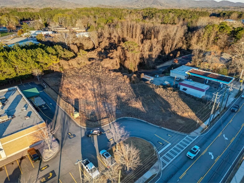 199 E Church St, Jasper, GA for sale - Primary Photo - Image 1 of 19