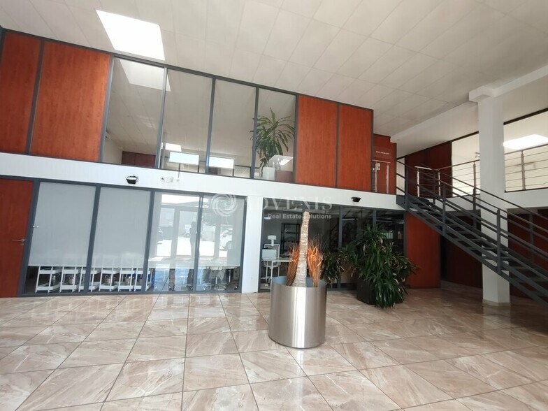 Bureau dans Montpellier à louer - Photo du bâtiment - Image 2 de 4