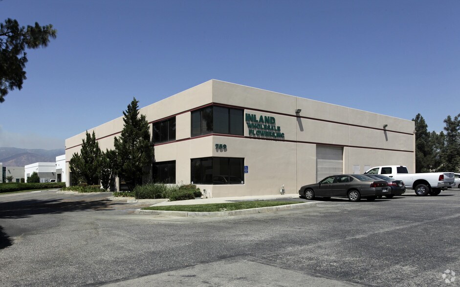 759 S Allen St, San Bernardino, CA for sale - Primary Photo - Image 1 of 3