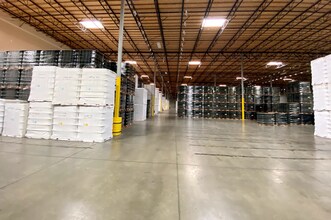 1215 E Whitmore Ave, Modesto, CA for lease Building Photo- Image 2 of 4