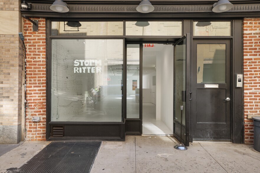 803-807 Washington St, New York, NY à louer - Photo du bâtiment - Image 2 de 2
